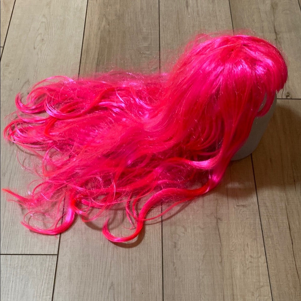 Hot Pink Long Wavy Wig – Halloween / Cosplay Costume Hair